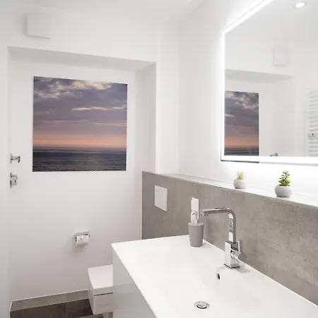 Neue Bergstrasse 12 Scharbeutzflair