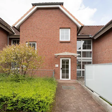 Neue Bergstrasse 12 Scharbeutzflair